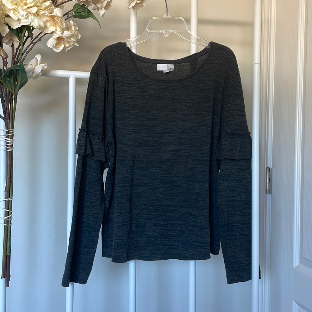 14th & Union: Long Sleeve with Ruffle Detail